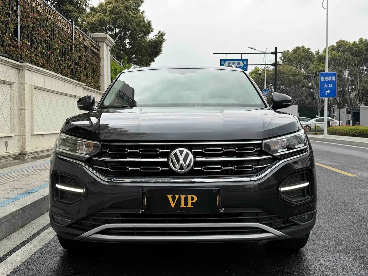 Volkswagen Tayron 2019 330TSI 4WD Luxury China VI фото 2