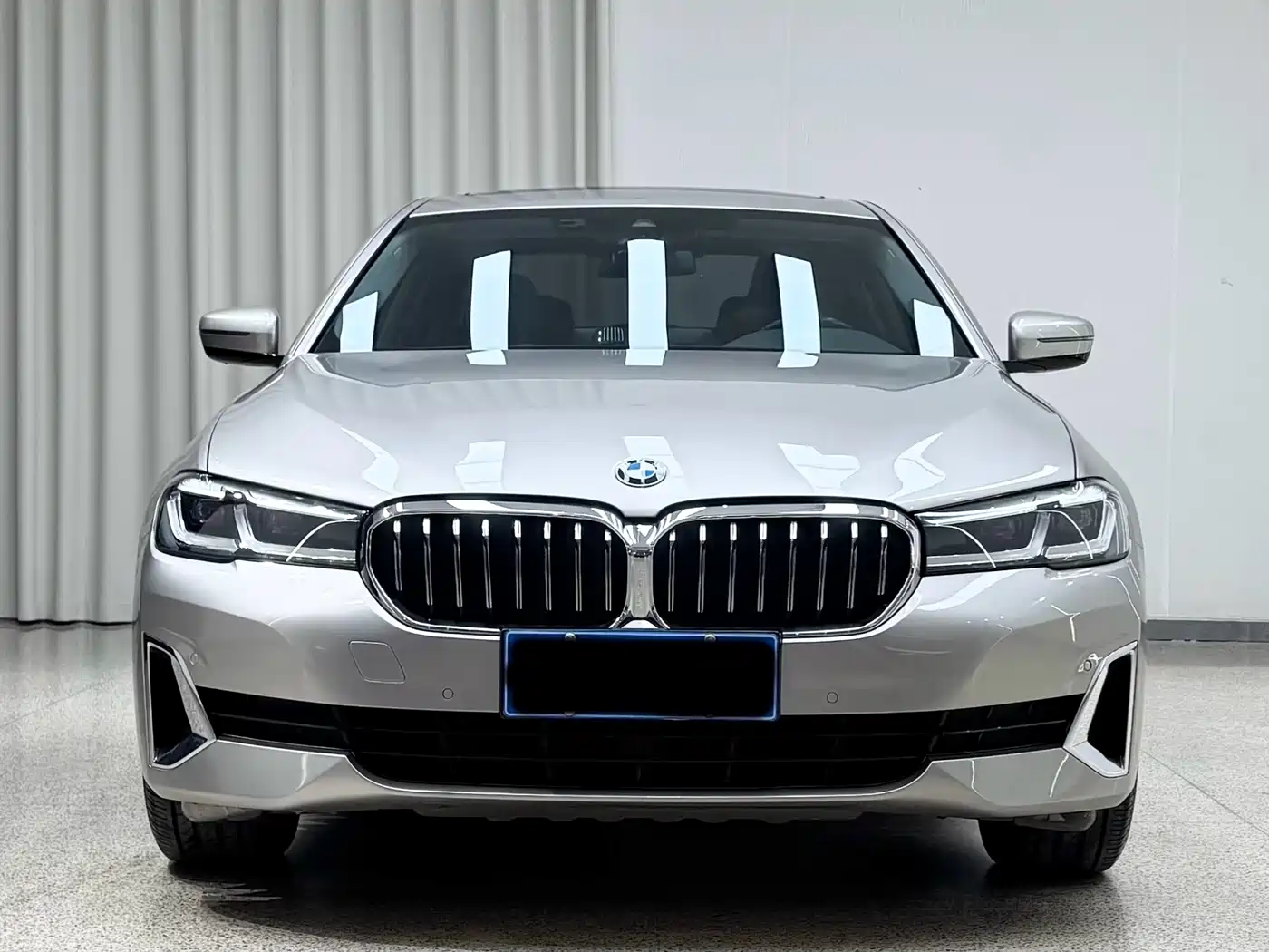 BMW 5 Series 2021 530Li Leading Luxury Package фото 2