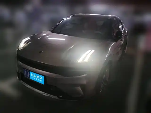 Lynk & Co 06 2023