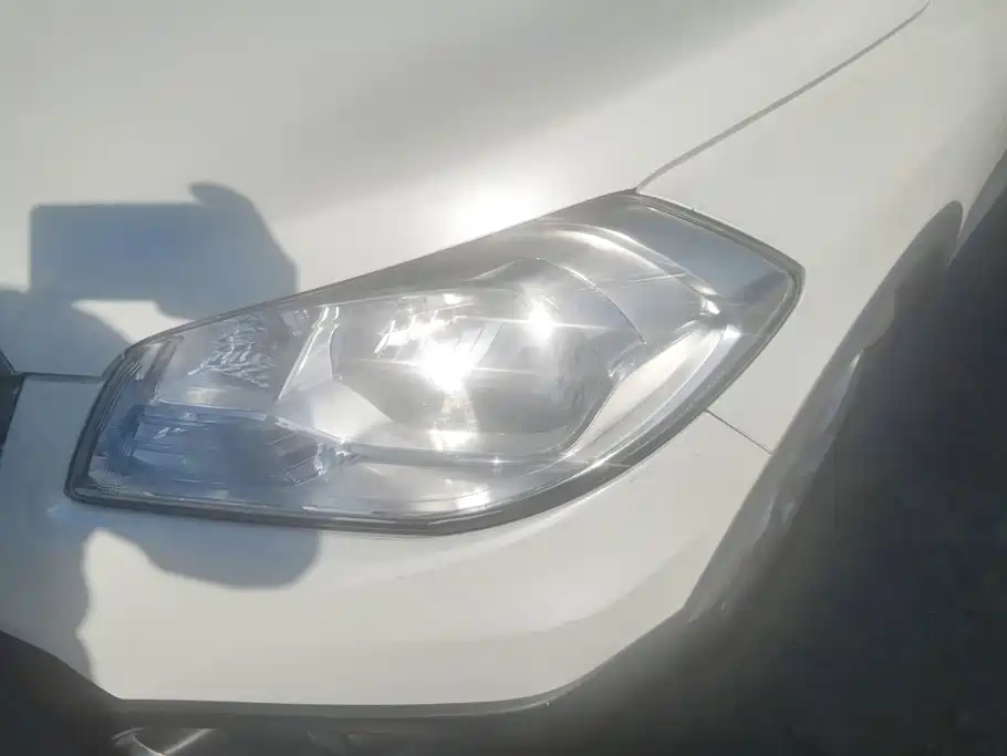 Suzuki SX4 S-Cross 2017 2015 1.6L CVT 2WD Elite