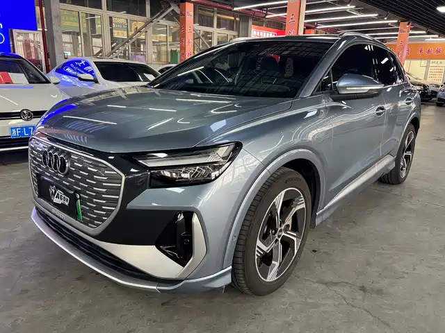 Audi Q4 e-tron 2023