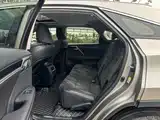 Photo 10 - Lexus RX