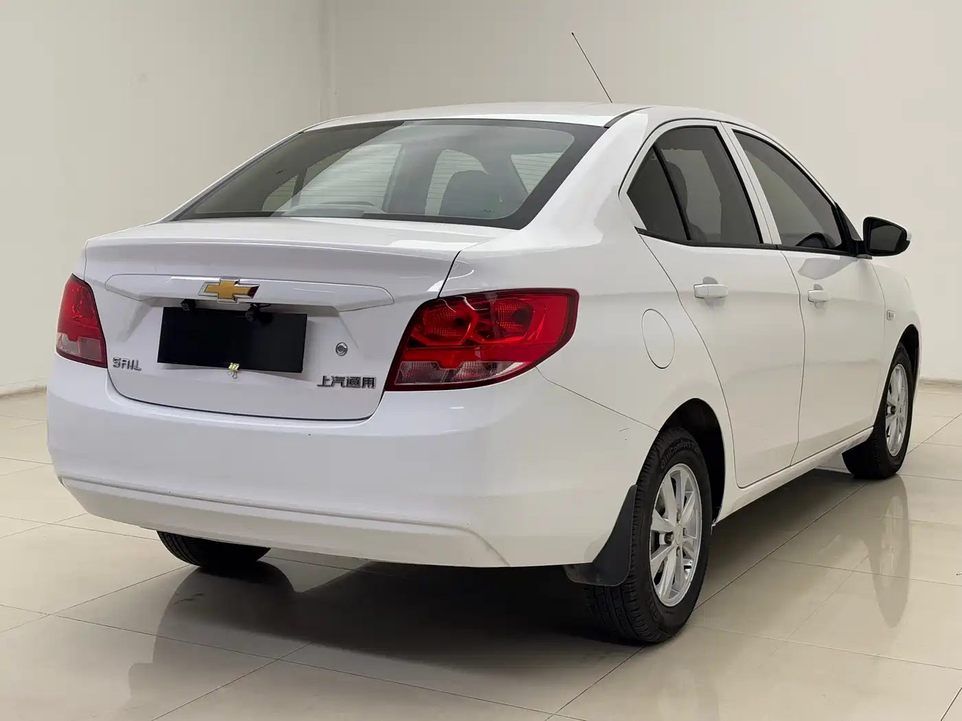 Chevrolet Sail 2015 Sail 3 1.3L AMT Ideal Edition фото 4