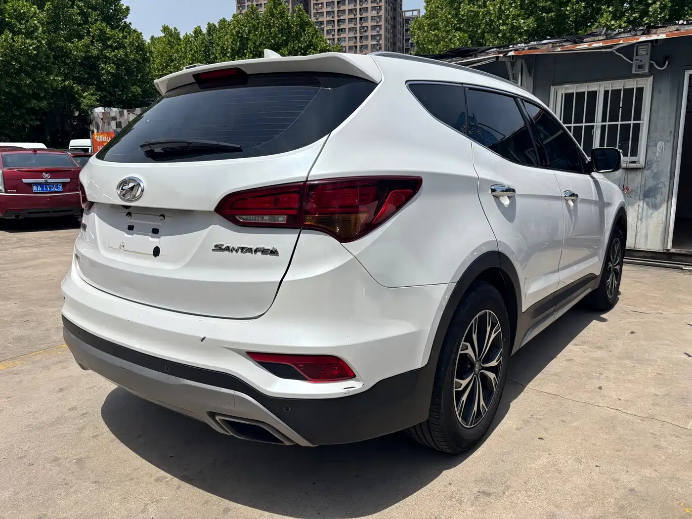 Hyundai Santa Fe 2017 2.0T Automatic 2WD Intelligent 7-Seater фото 4