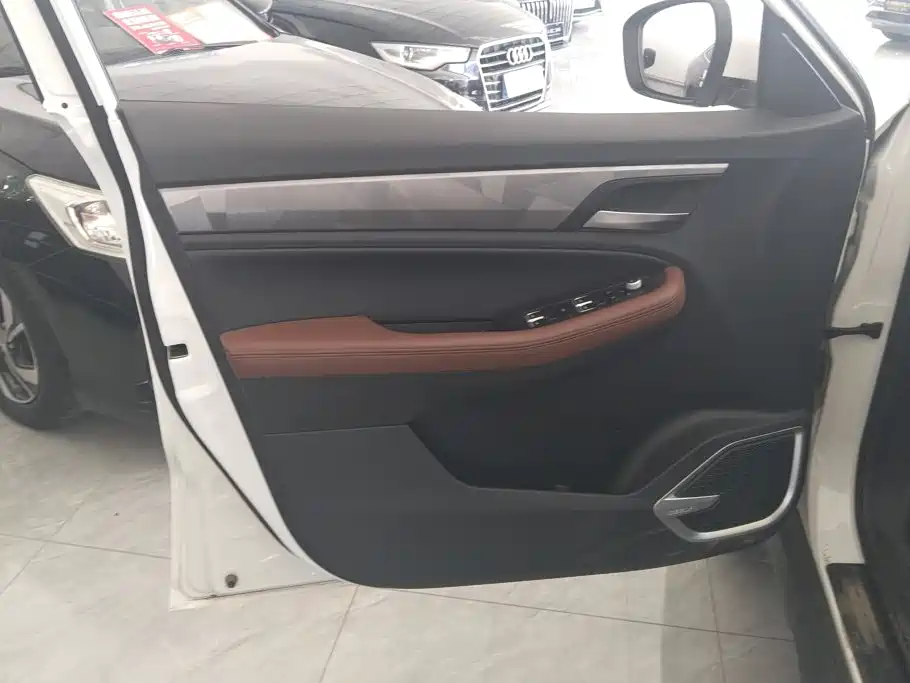 Geely Emgrand X6 2024 2021 Model PRO 1.4T Automatic Premium