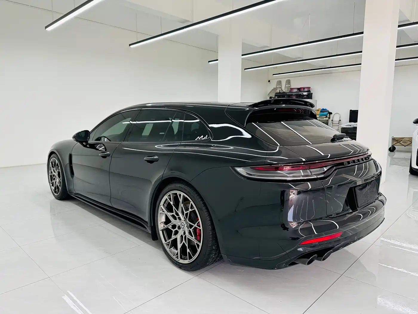 Porsche Panamera 2021 Panamera 4 Sport Turismo 2.9T фото 7