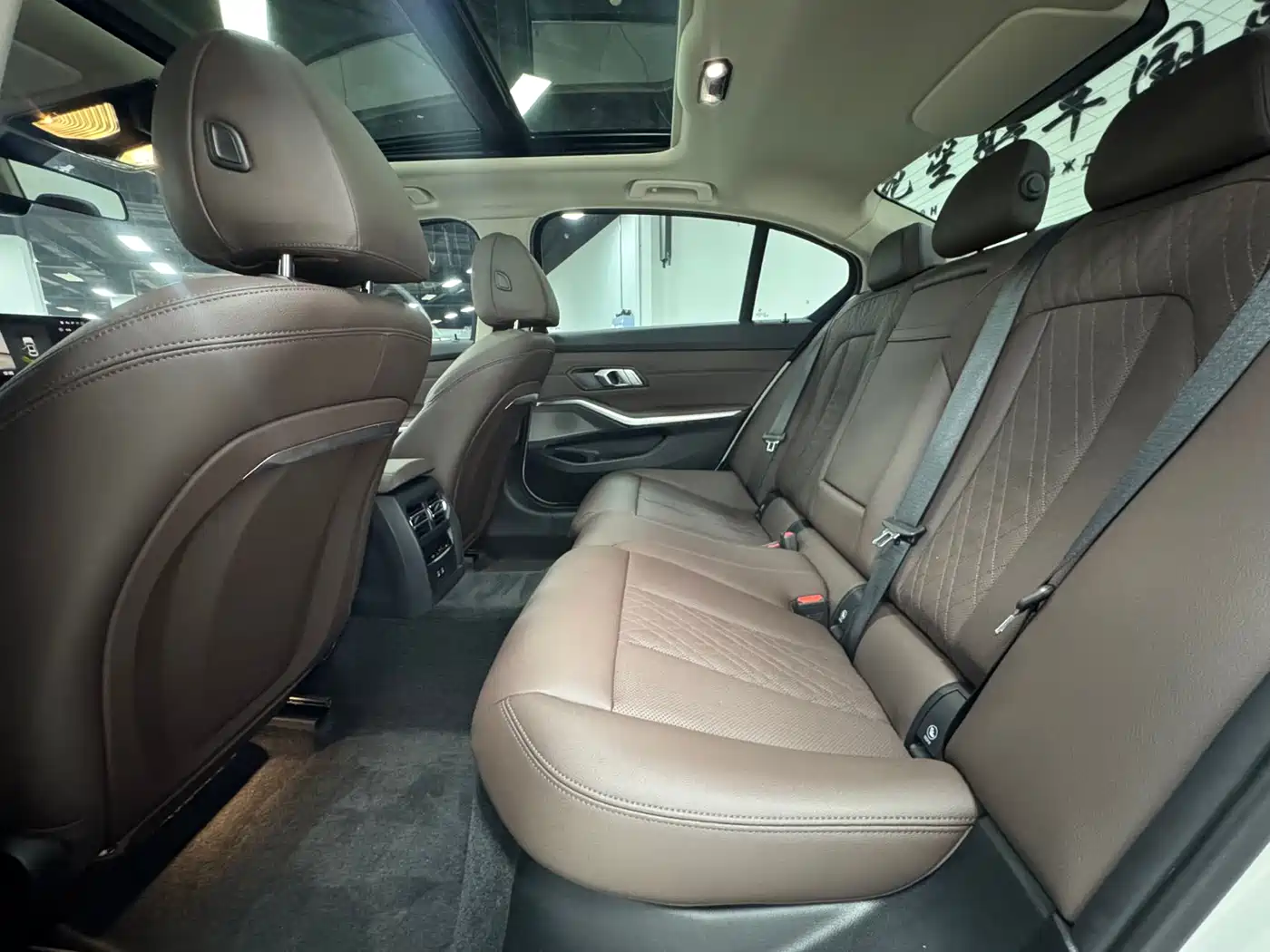 BMW 3 Series 2023 320Li M Sport Package фото 19