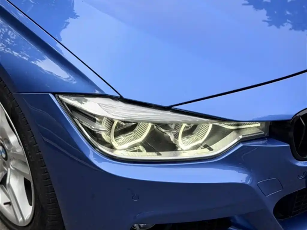 BMW 3 Series 2017 320i M Sport фото 3
