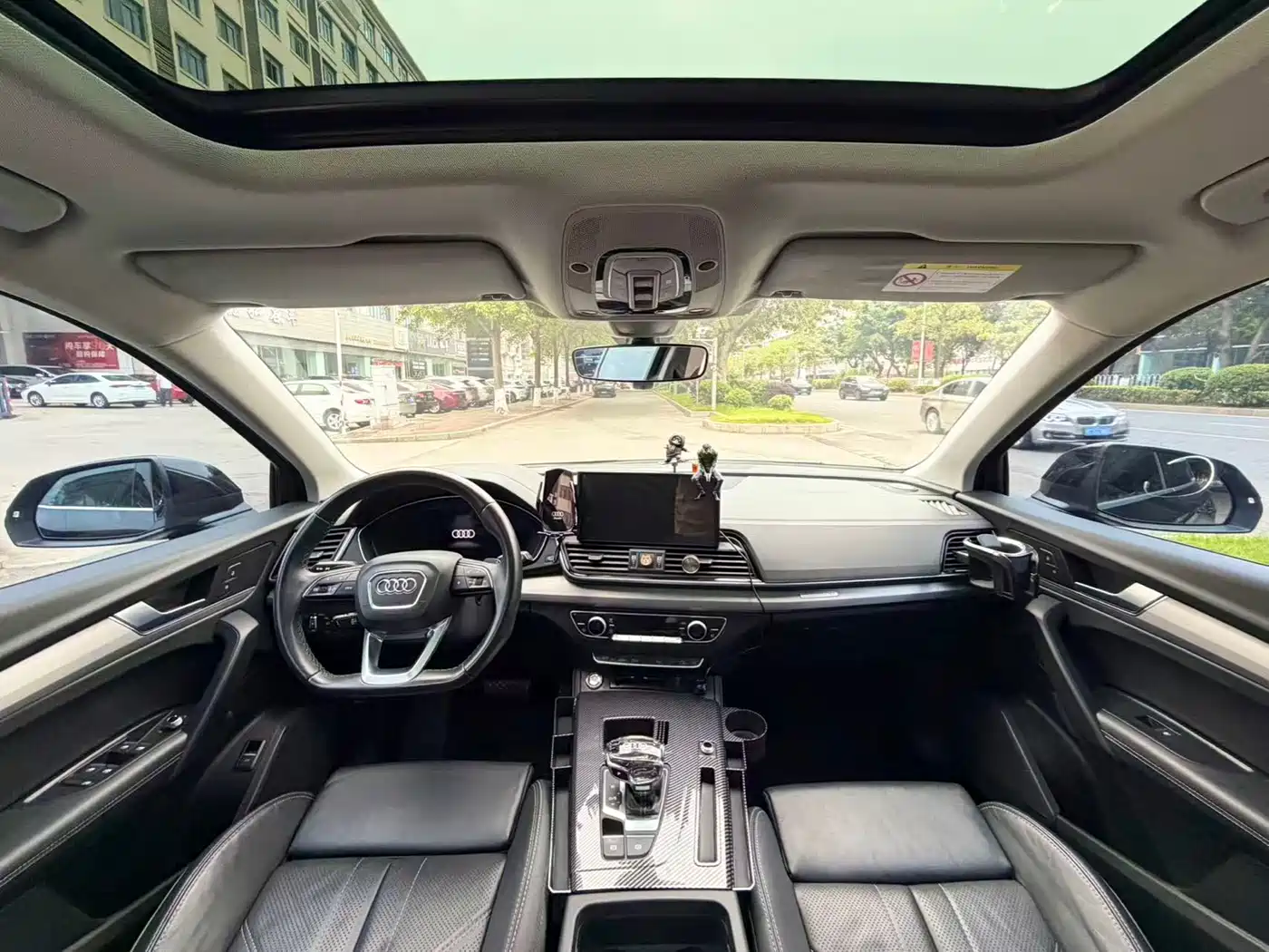 Audi Q5L 2022 40T Luxury Dynamic фото 6