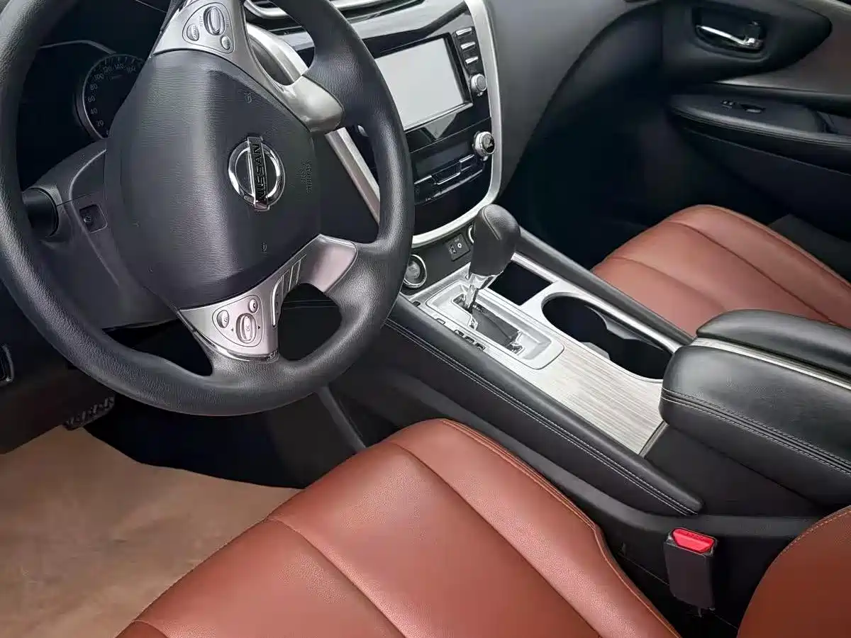 Фото 2 - Nissan Murano
