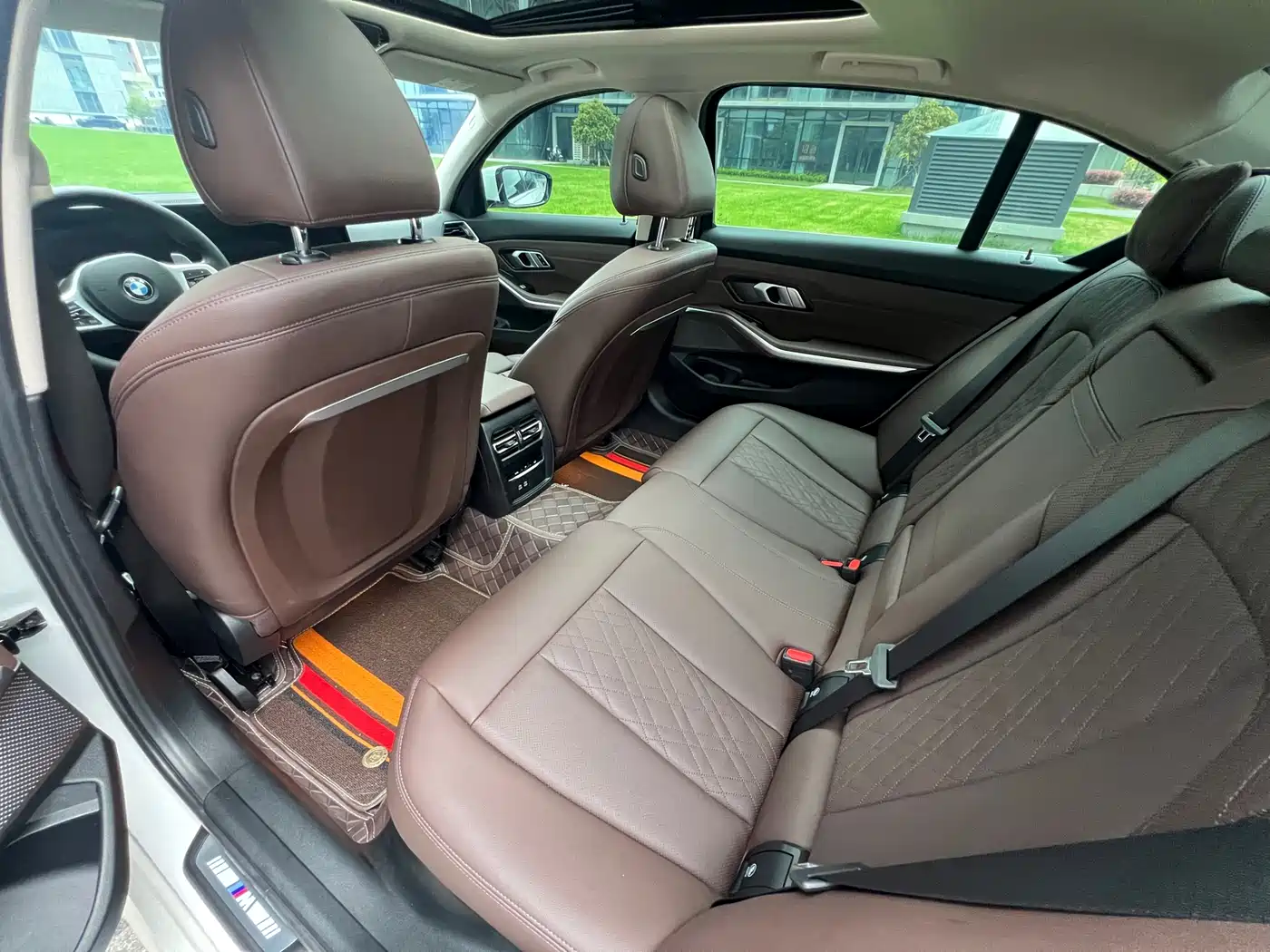 BMW 3 Series 2024 320Li M Sport Package фото 7