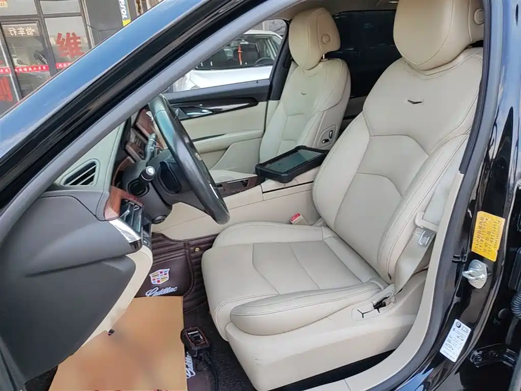 Cadillac CT6 2017 28T Fashion фото 15