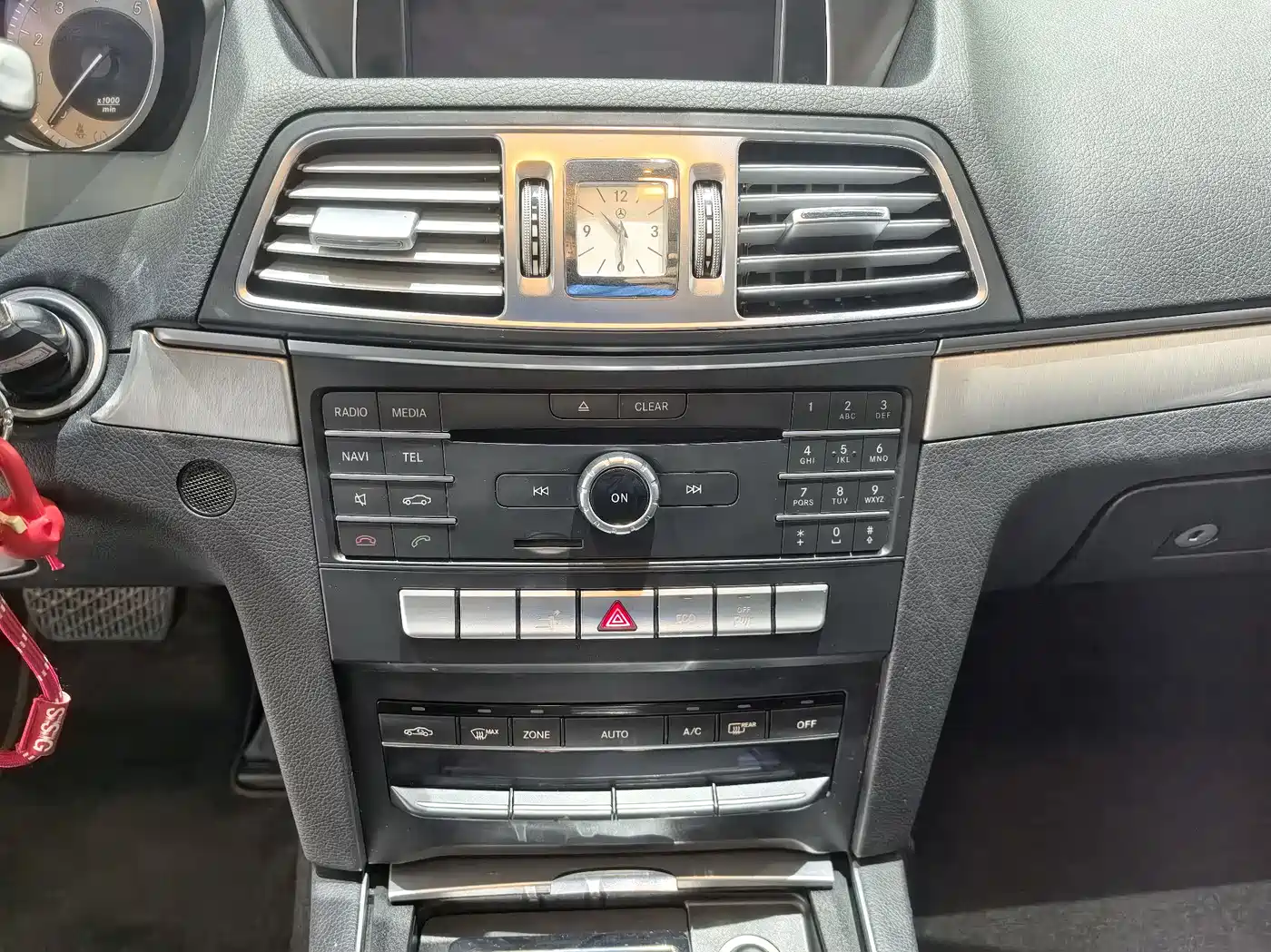 Mercedes-Benz E-Class (Import) 2014 E 200 Coupe фото 10