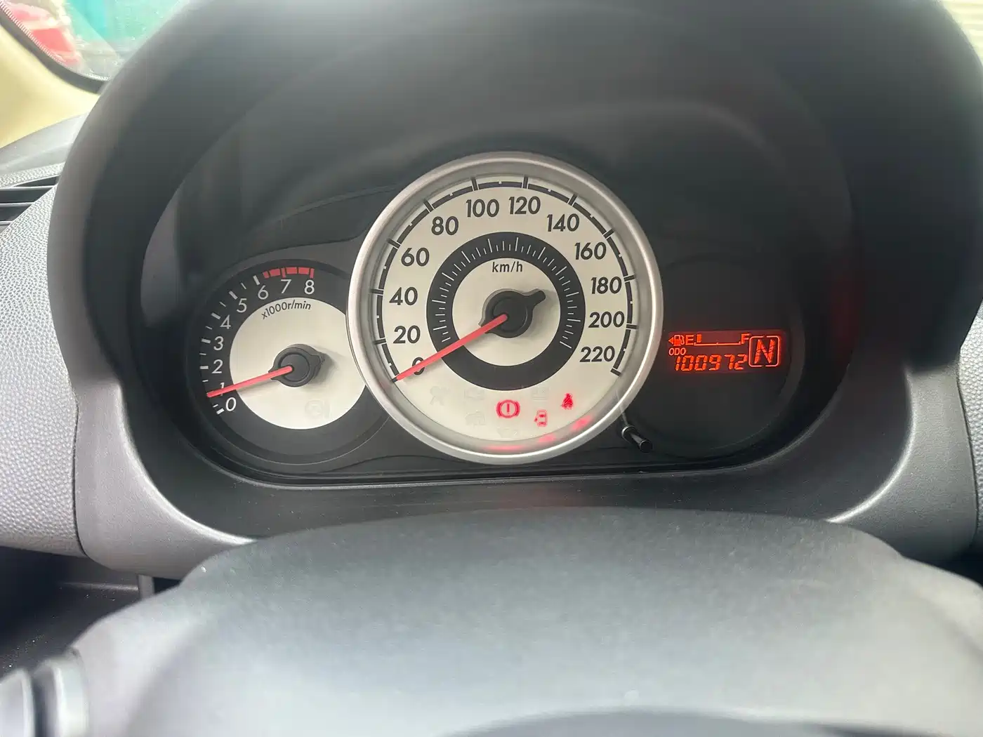 Mazda 2 2010 2011 Xuan Dong 1.5L Auto Luxury Edition