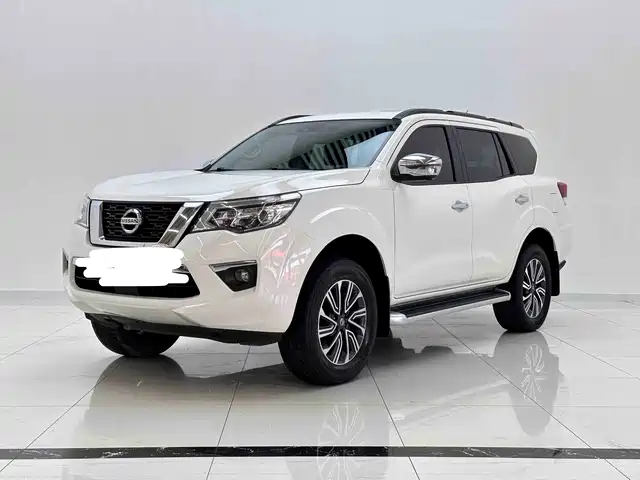 Nissan Terra 2019