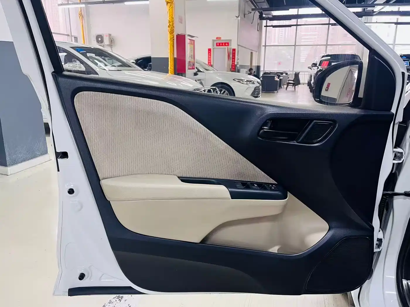 Honda Greiz 2019 2016 1.5L CVT Classic Edition