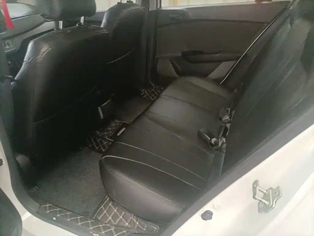 Baojun 310 2019 2016 1.2L Manual Comfort Model