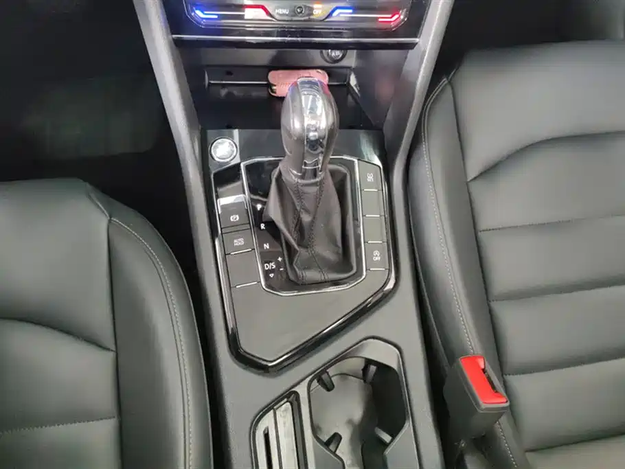 Volkswagen Tharu 2021 Model 280TSI 2WD Comfort Edition фото 16