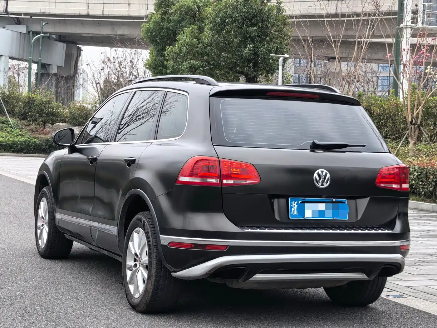 Volkswagen Touareg 2017 3.0TSI Explorer Edition фото 4