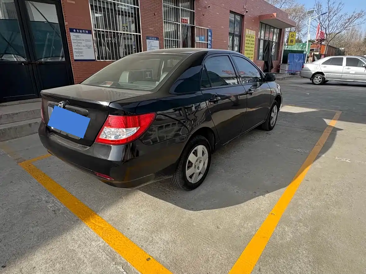 Фото 4 - BYD F3