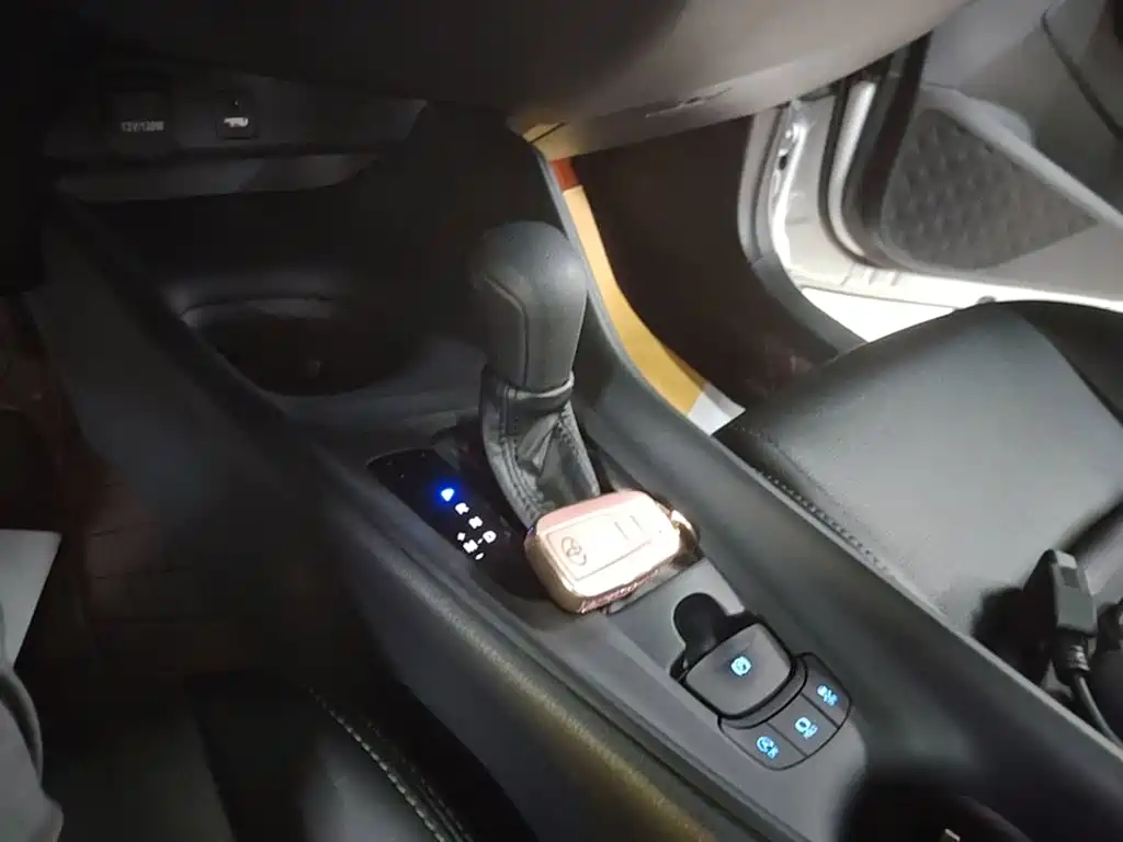 Toyota IZOA 2023 2021 2.0L Yixiang Edition