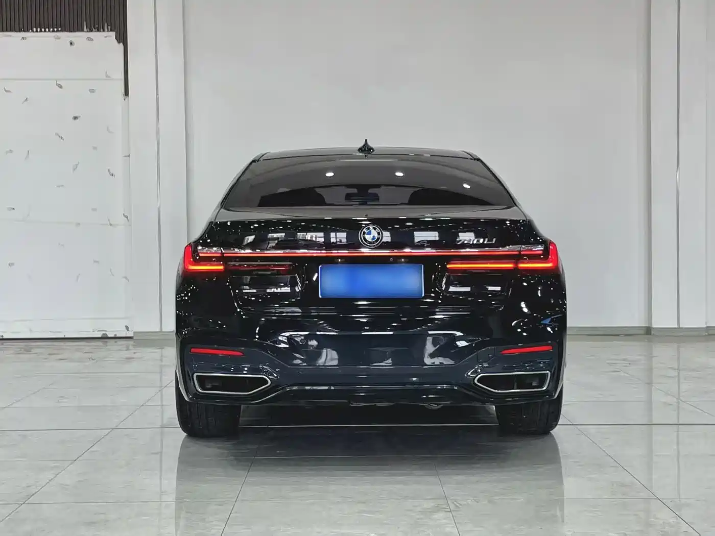 BMW 7 Series 2019 740Li Leading M Sport Package фото 13