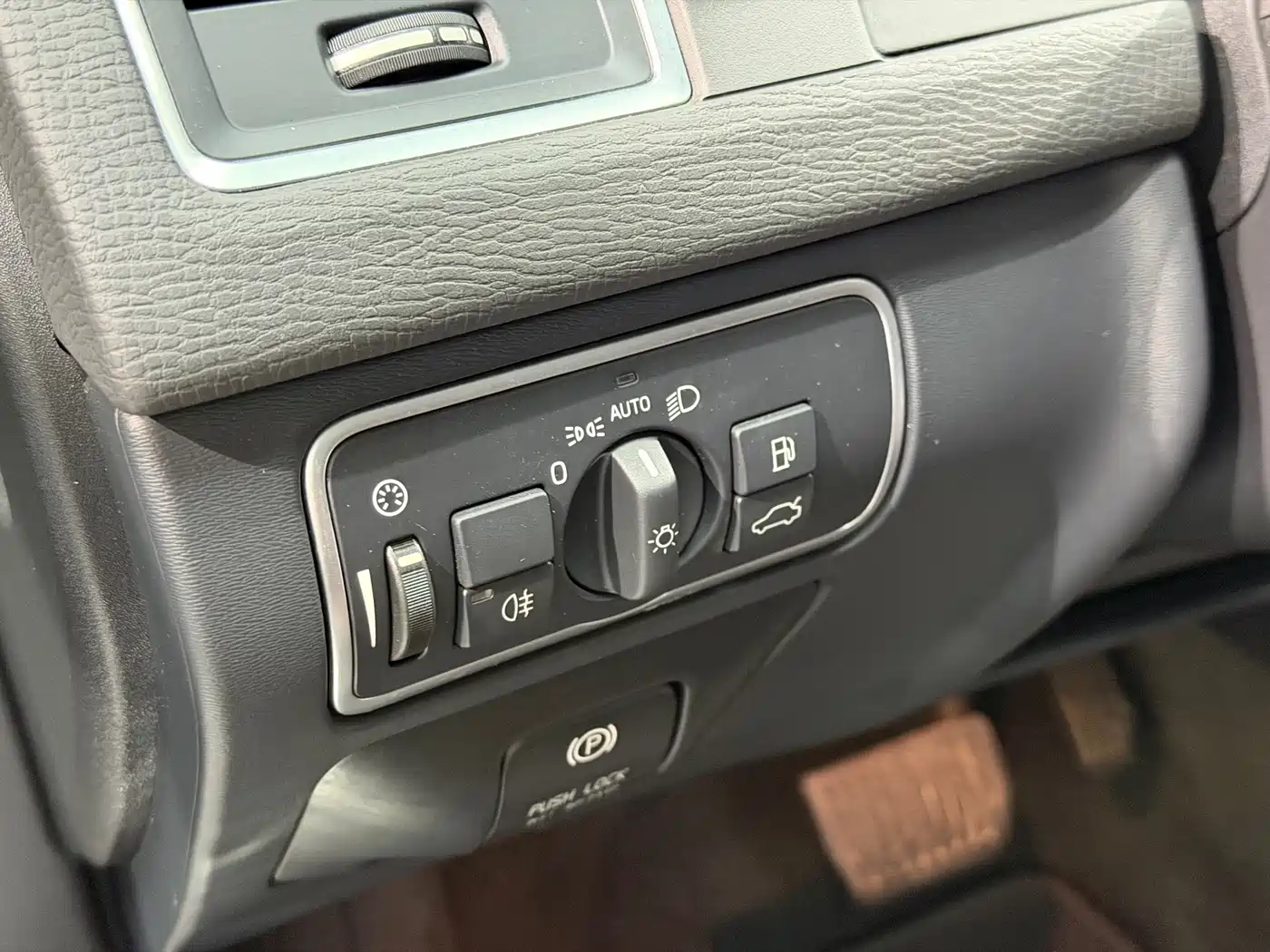 Volvo XC60 (Import) 2014 2014 T6 Smart Comfort Edition