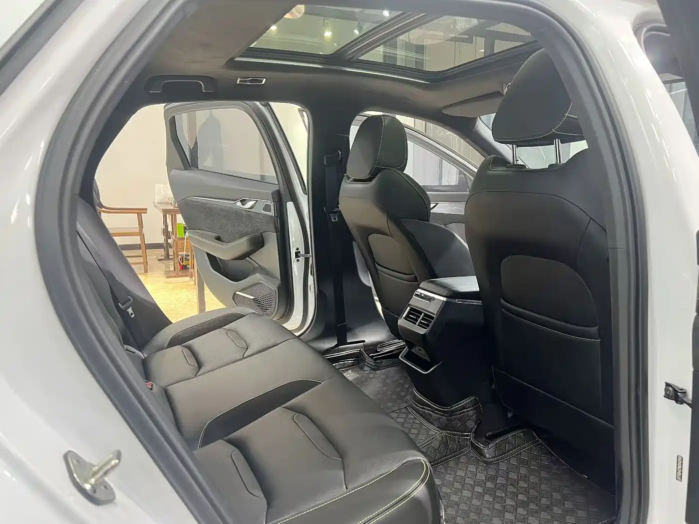 GEELY AUTOMOBILE XINGRUI