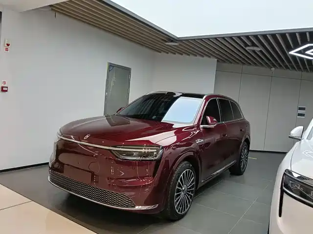 AITO Wenjie AITO M7 2025