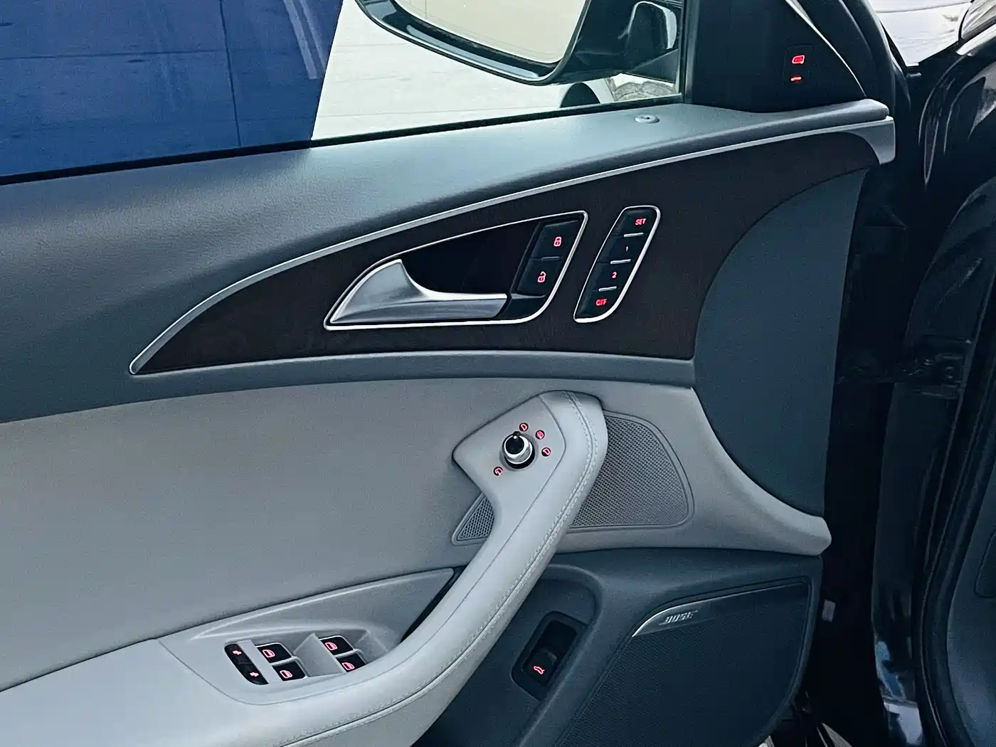 Audi A6L 2014 50 TFSI quattro Luxury фото 17