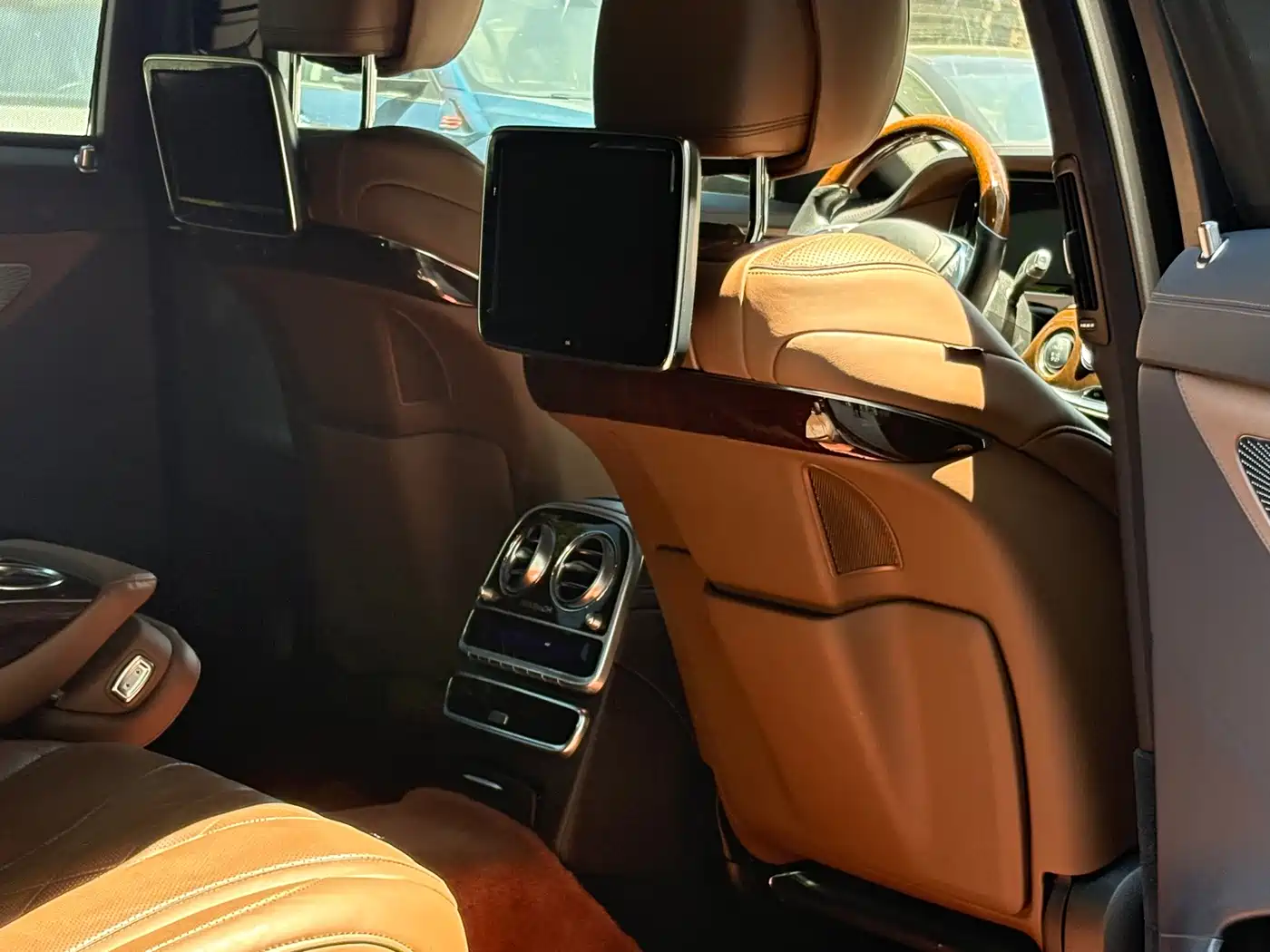 Mercedes-Benz Maybach S-Class 2016 2016 S 400 4MATIC