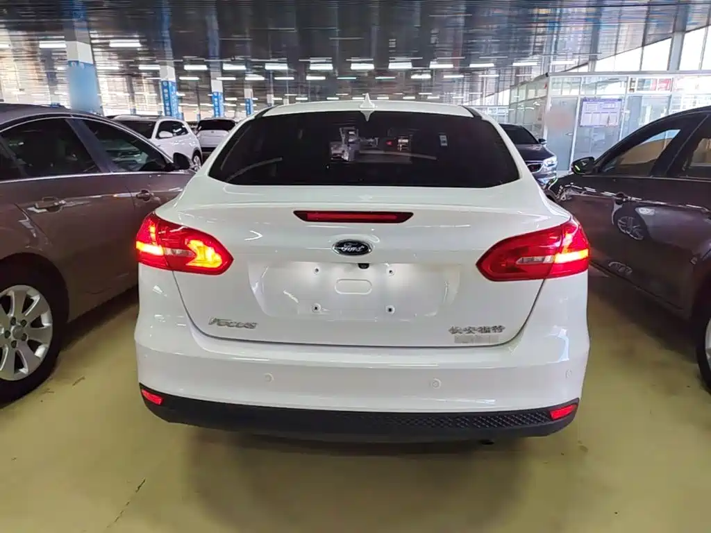 Ford Focus 2018 2018 Sedan Classic 1.6L Automatic Trend Smart Edition