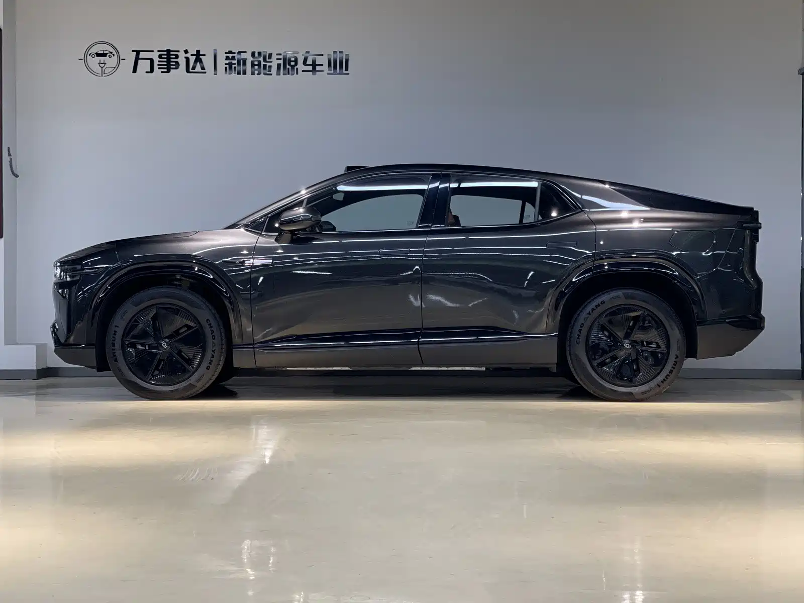 Фото 3 - Changan Qiyuan E07
