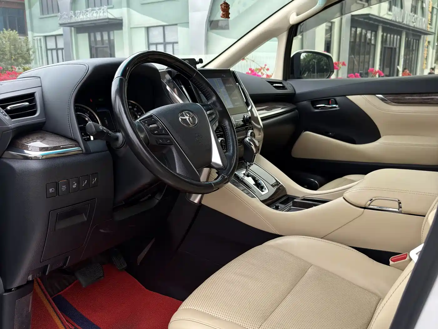 Toyota Alphard 2021 Hybrid 2.5L Premium фото 7