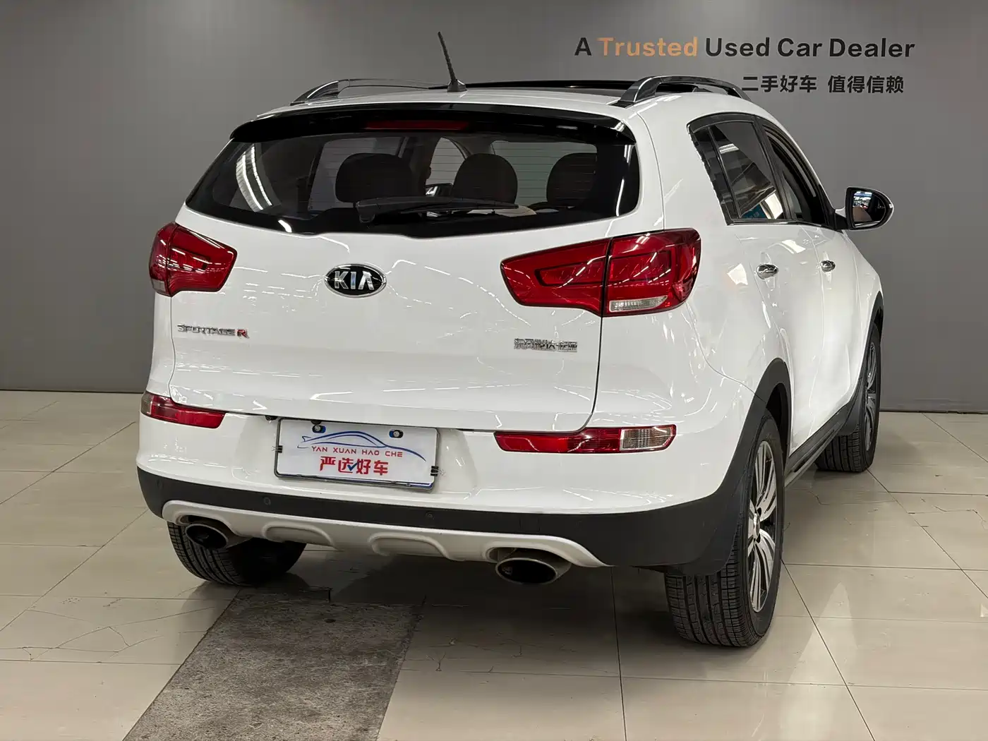Kia Sportage 2015 2.0L Automatic 2WD DLX фото 5