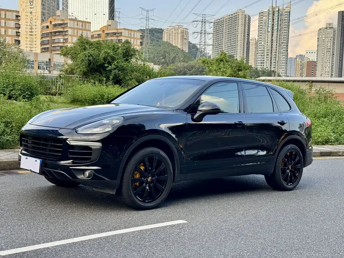 Фото 1 - Porsche Cayenne