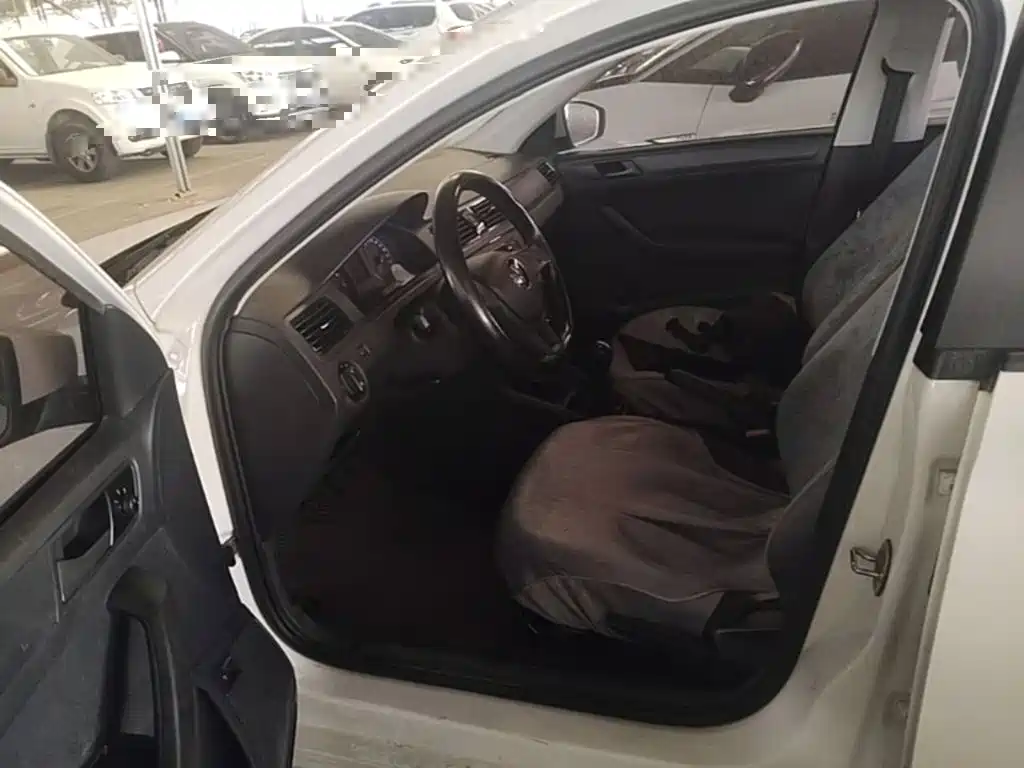 صورة 21 - Volkswagen Santana