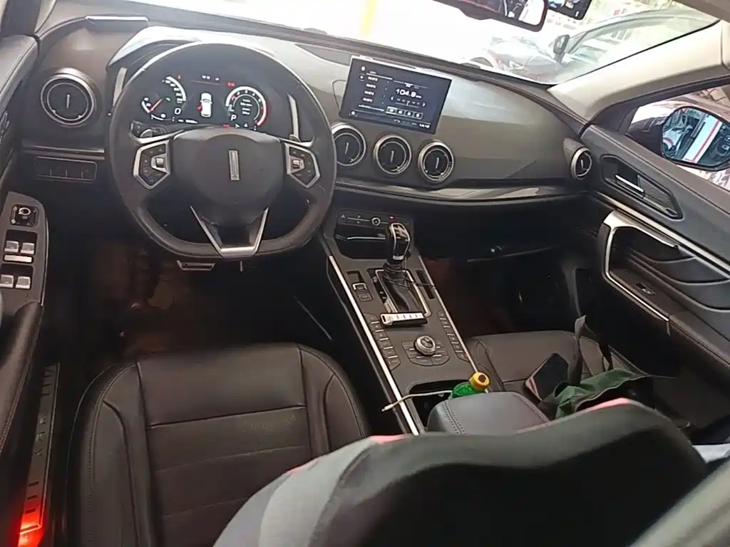 WEY VV5 2019 2019 Upgrade 2.0T 2WD Flagship China V