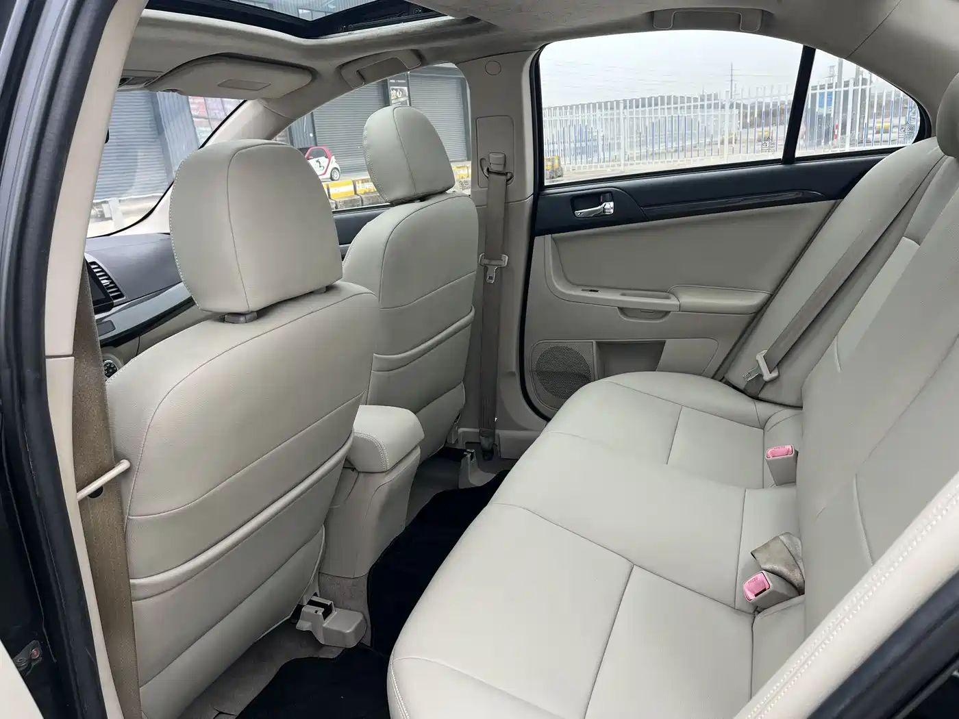 Mitsubishi Lancer EX 2012 New Year Edition 1.8L CVT Comfort фото 29