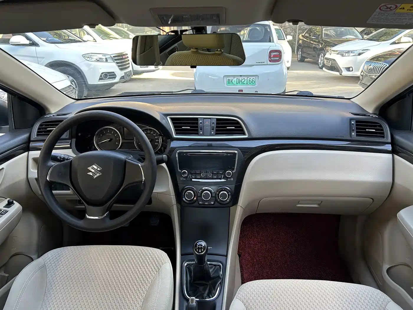Suzuki Alivio 2016 2015 1.6L Manual Comfort