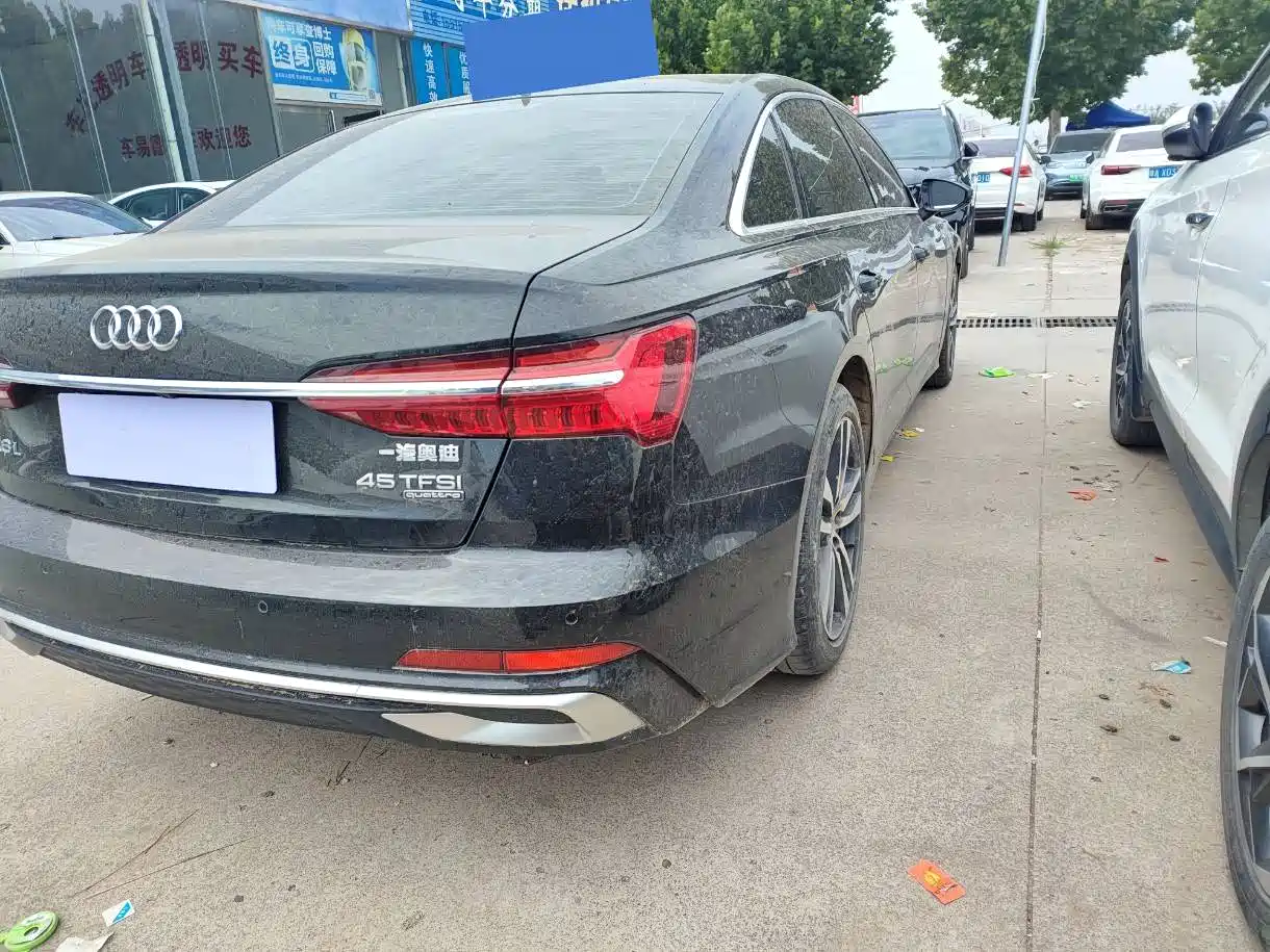 Photo 12 - Audi A6L