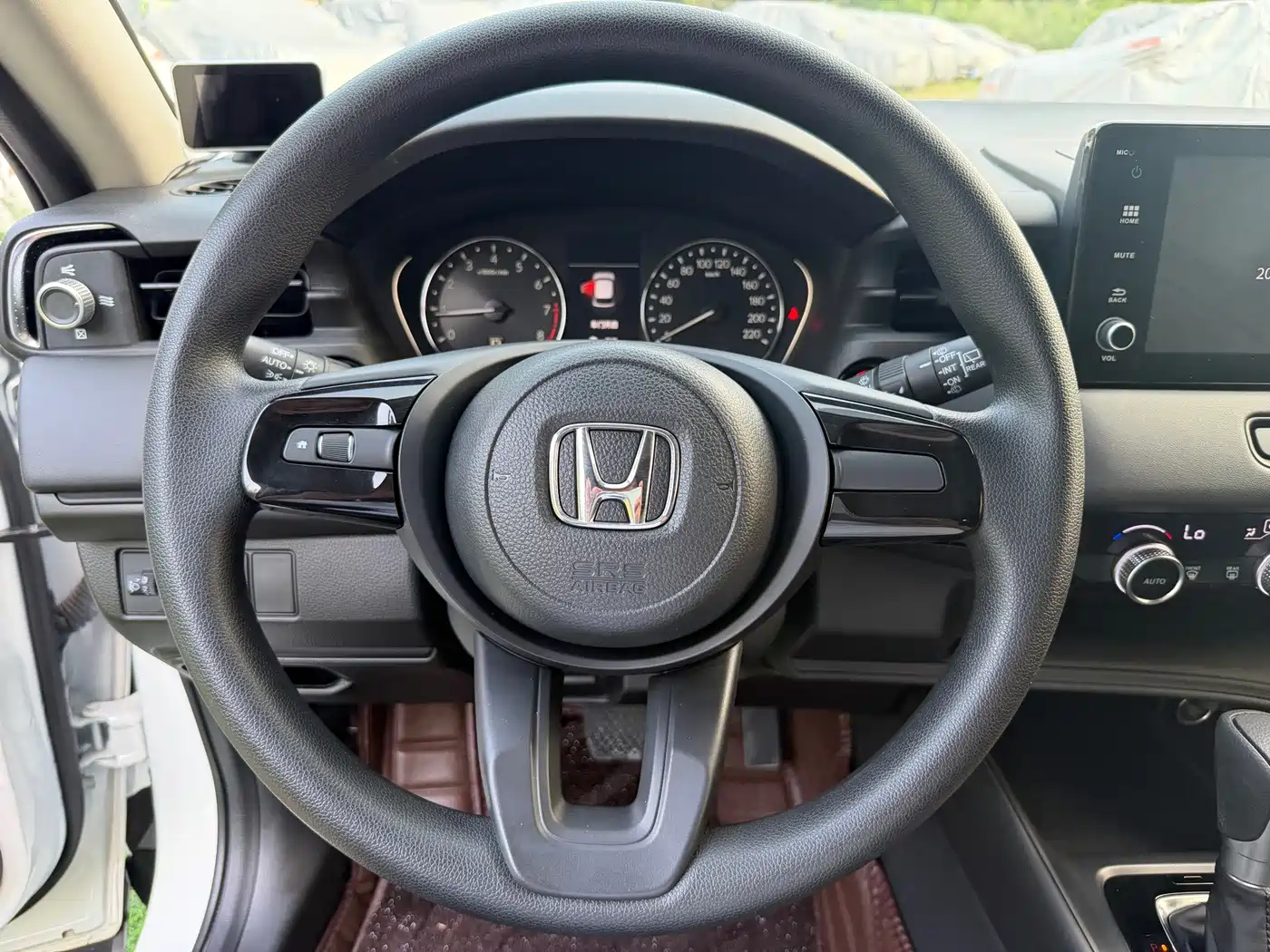 صورة 13 - Honda Vezel