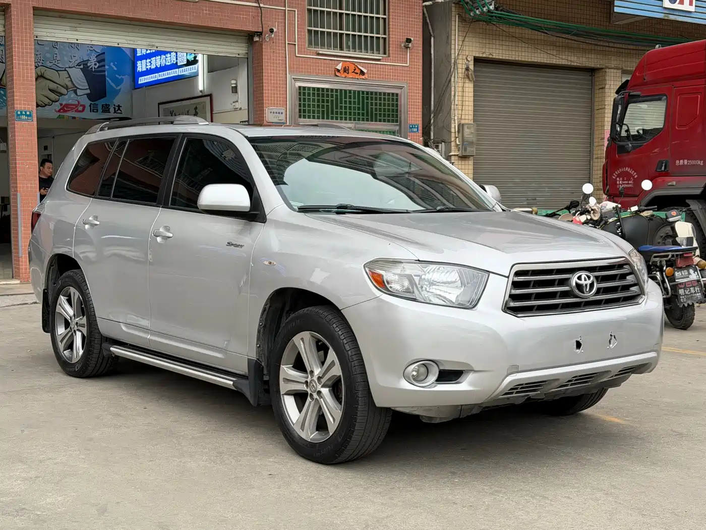 Toyota Highlander 2009 3.5L 4WD 7-seater Luxury Edition фото 3
