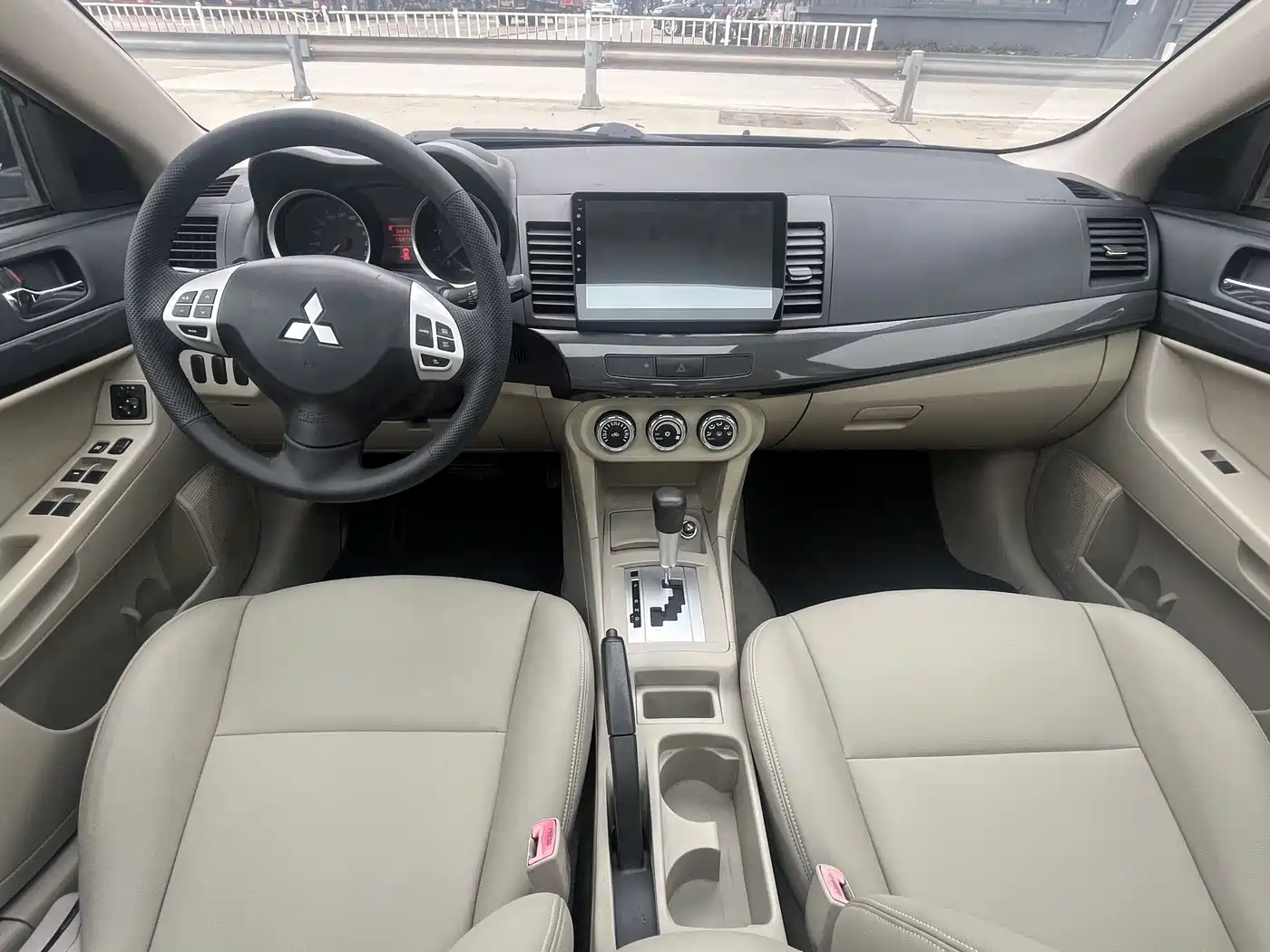 Mitsubishi Lancer EX 2012 New Year Edition 1.8L CVT Comfort фото 28