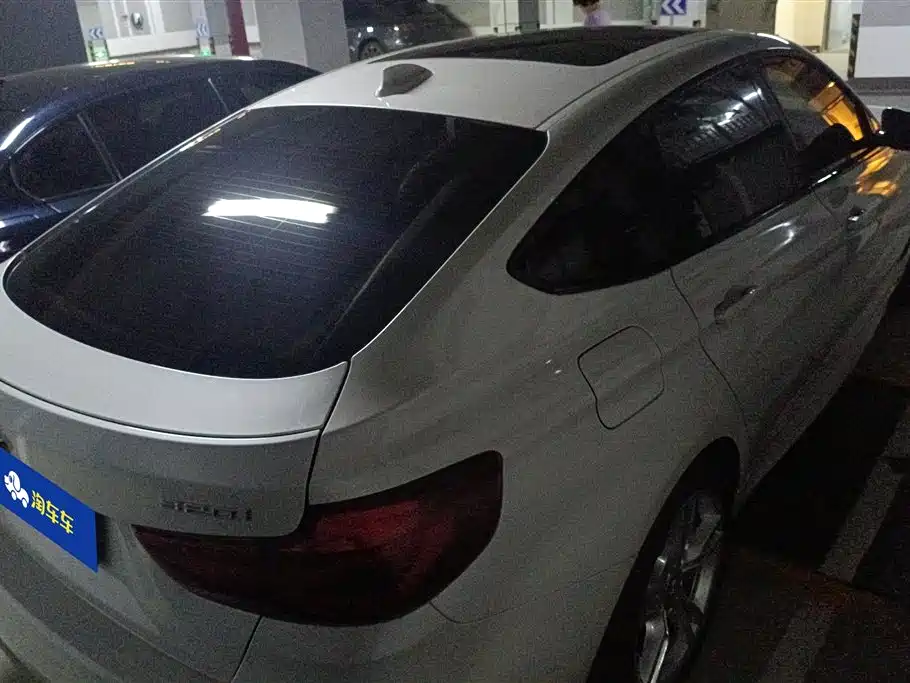 BMW 3 Series GT 2020 320i M Sport Package фото 3