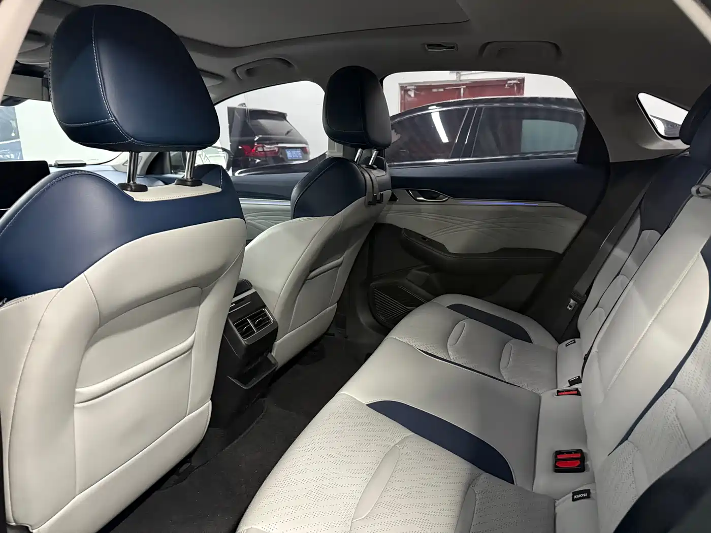 GEELY AUTOMOBILE XINGRUI