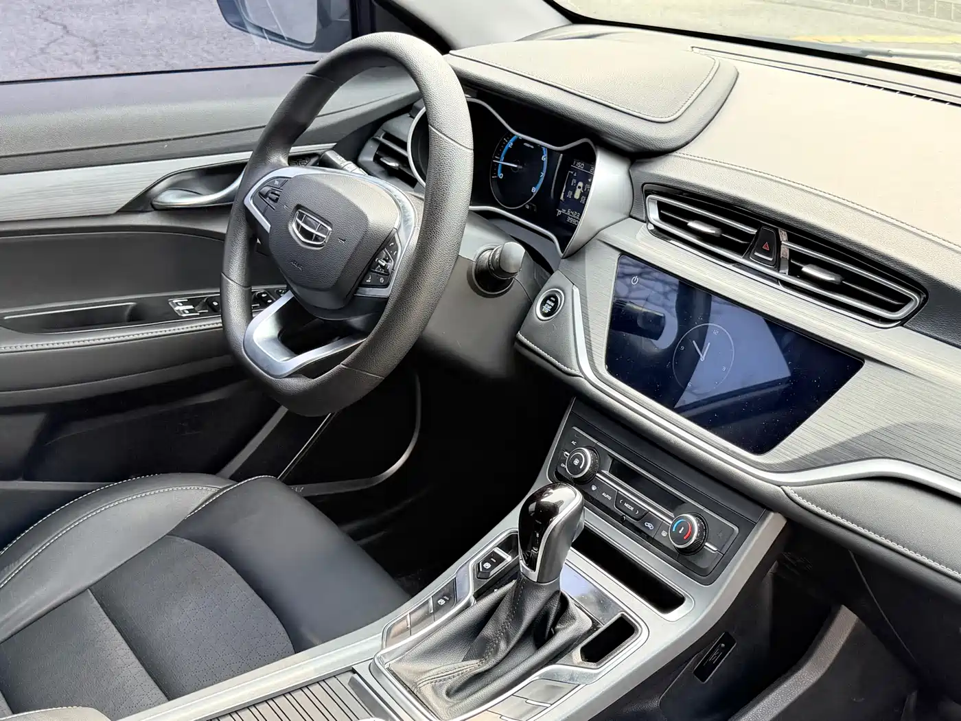 GEELY AUTOMOBILE EMGRAND