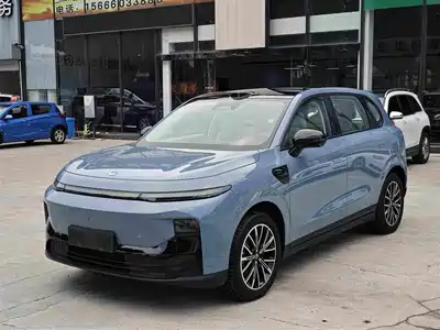 Leapmotor B10