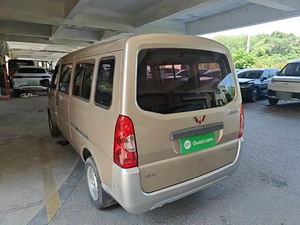 Wuling Motors Wuling Rongguang 2021 2021 1.5L Extended Basic L3C