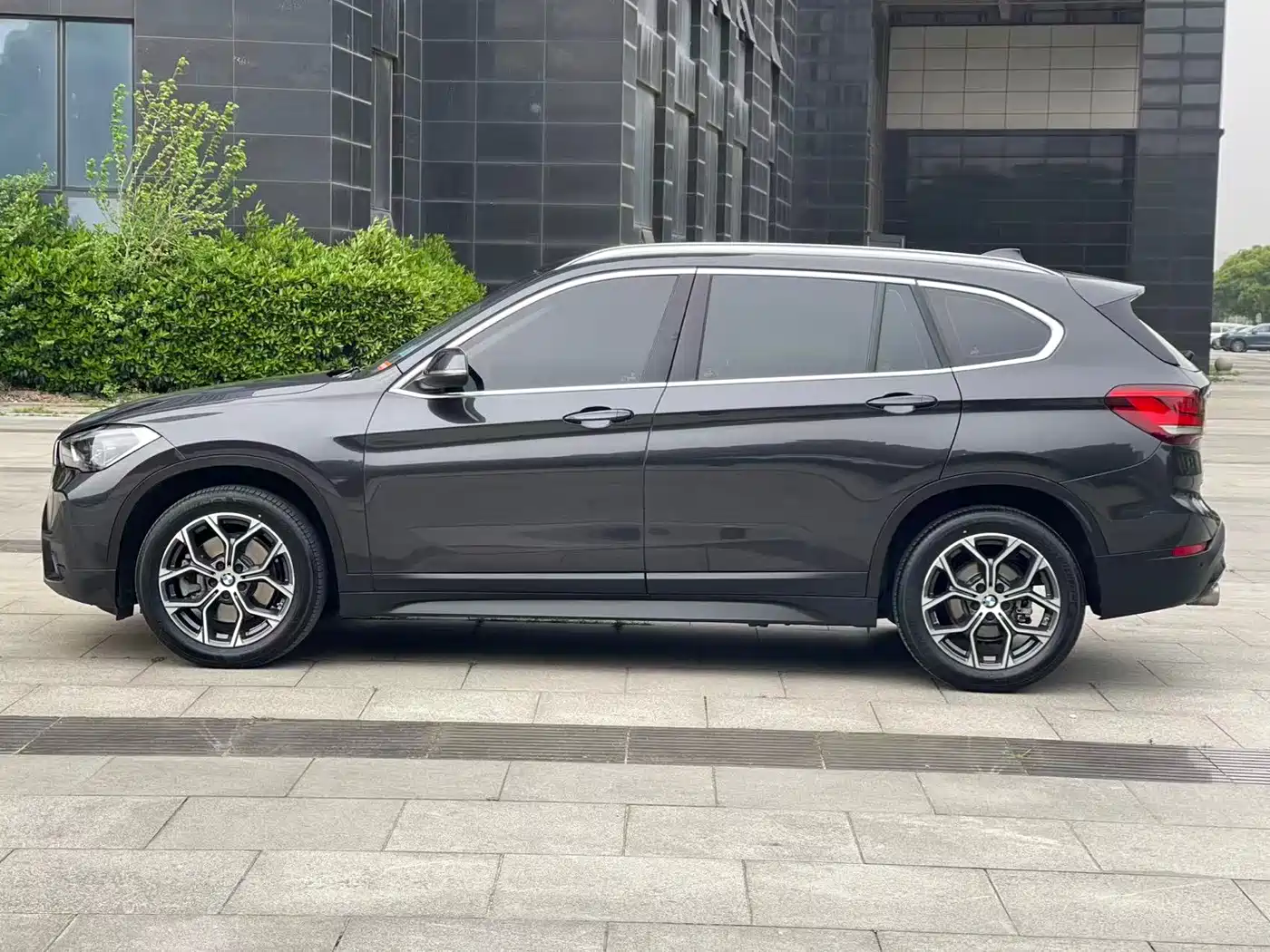 BMW X1 2021 sDrive25Li Leading фото 7